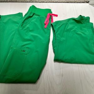 Figs Safety Green Scrub Set